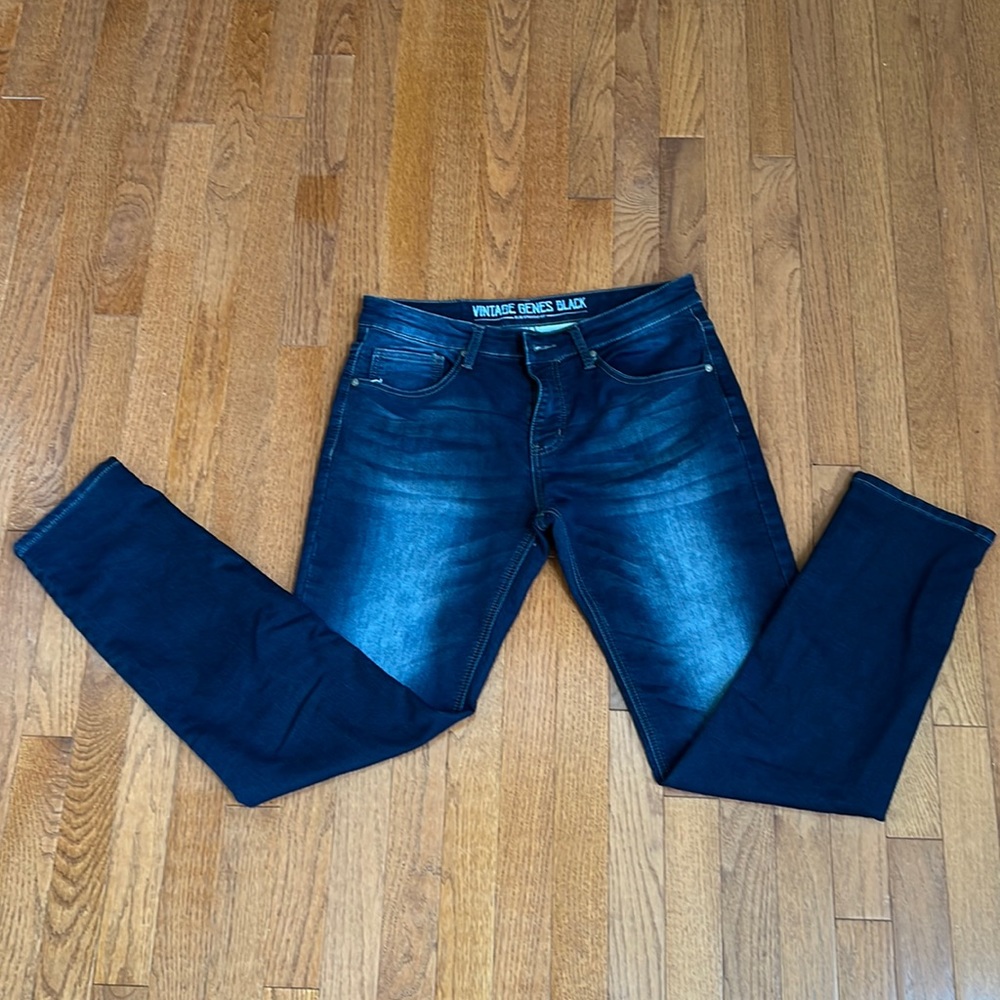 VGB Vintage Genes Black Slim Straight Fit Blue Jeans.  Size W32 L32.